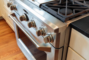 How to Detect an Oven Gas Leak
