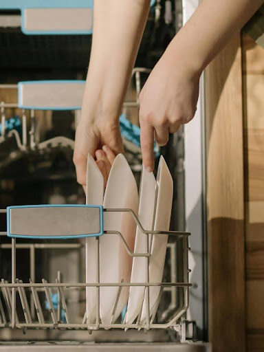 Things to Not Put in Your Dishwasher Things to Not Put in Your Dishwasher